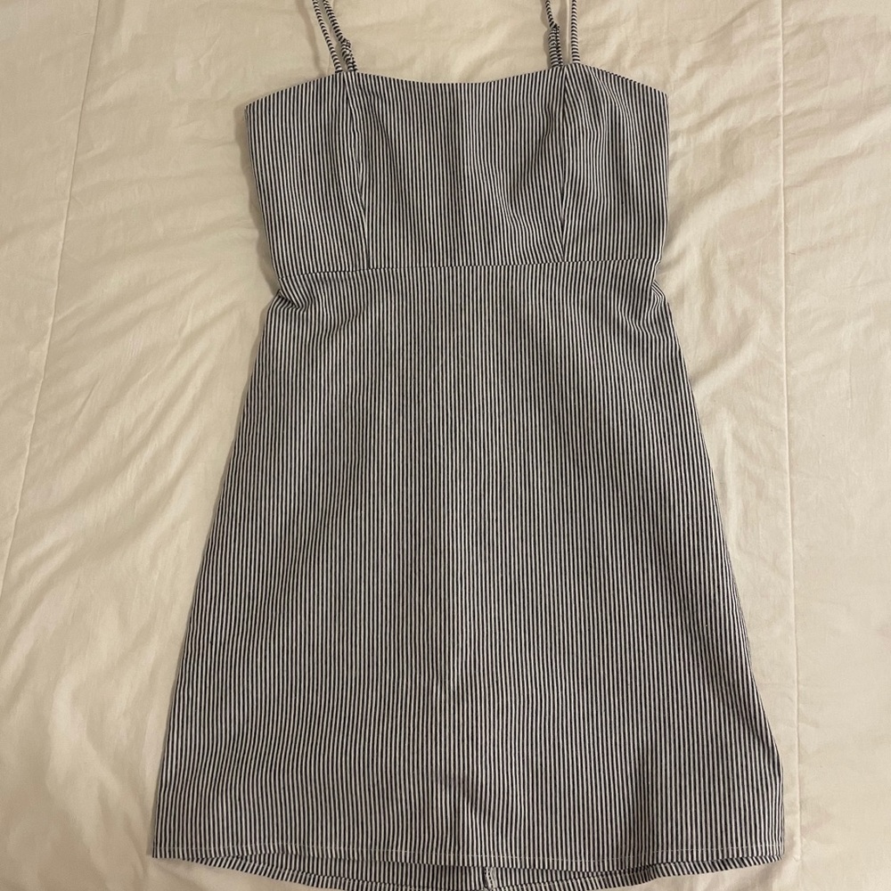 Brandy Melville stripped dress